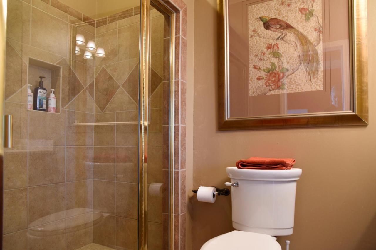 Wildflower Ranch Inn Springfield Bagian luar foto