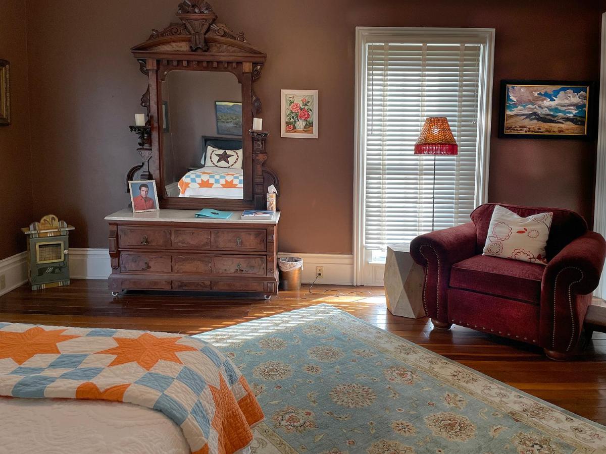 Wildflower Ranch Inn Springfield Bagian luar foto