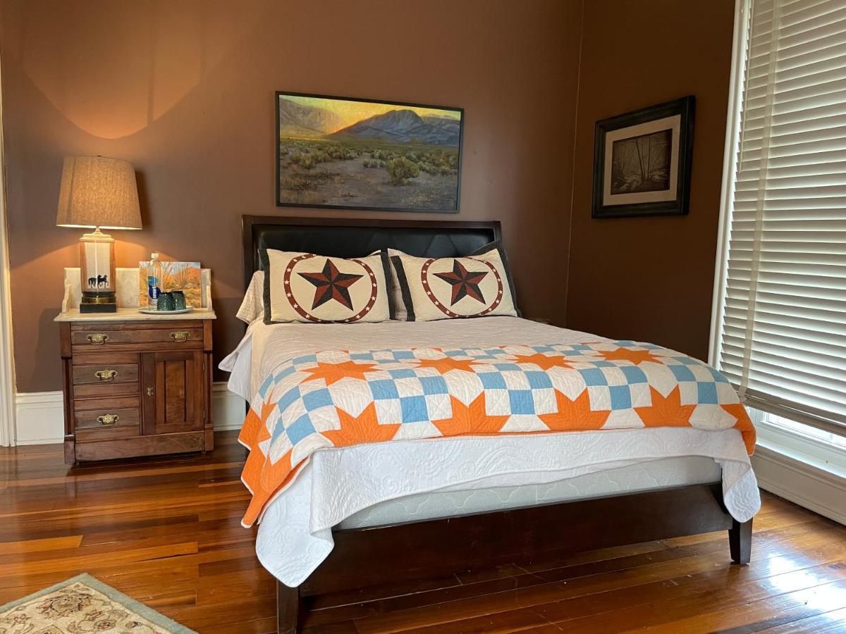 Wildflower Ranch Inn Springfield Bagian luar foto